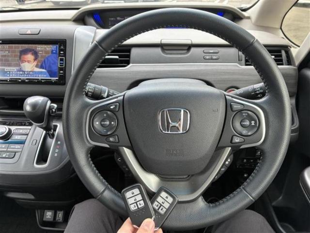 フリード Ｇホンダセンシング　保証書／純正　ＳＤナビ／ホンダセンシング／両側電動スライドドア／シートヒーター　前席／車線逸脱防止支援システム／シート　ハーフレザー／ヘッドランプ　ＬＥＤ／ＵＳＢジャック／Ｂｌｕｅｔｏｏｔｈ接続（12枚目）