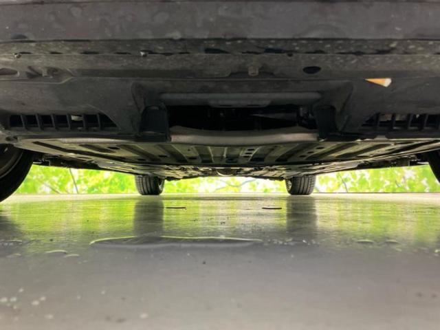 ジェイド ハイブリッドX 保証書/純正 SDナビ/衝突安全装置/シートヒーター 前席/車線逸脱防止支援システム/シート 合皮/ヘッドランプ HID/USBジャック/Bluetooth接続/HDMI接続/ETC バックカメラ(50枚目)