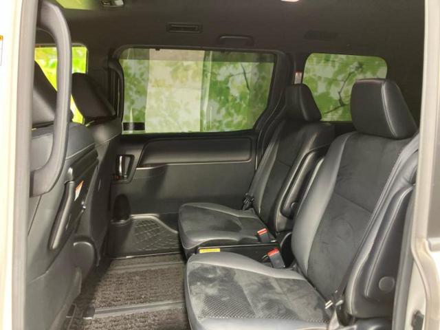 ヴォクシー ZSキラメキ3 保証書/社外 9インチ SDナビ/フリップダウンモニター 社外 10.1インチ/トヨタセーフティセンス/両側電動スライドドア/車線逸脱防止支援システム/シート ハーフレザー 衝突被害軽減システム(8枚目)