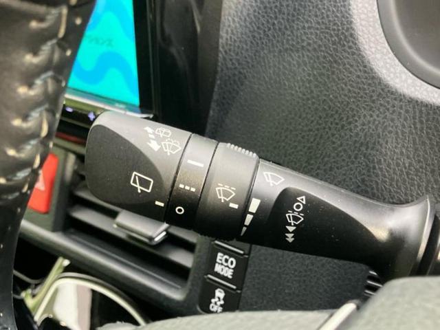 ヴォクシー ZSキラメキ3 保証書/社外 9インチ SDナビ/フリップダウンモニター 社外 10.1インチ/トヨタセーフティセンス/両側電動スライドドア/車線逸脱防止支援システム/シート ハーフレザー 衝突被害軽減システム(17枚目)