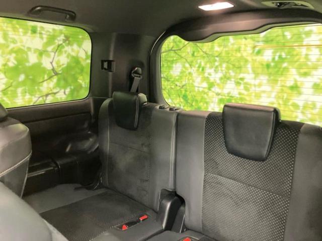 ヴォクシー ZSキラメキ3 保証書/社外 9インチ SDナビ/フリップダウンモニター 社外 10.1インチ/トヨタセーフティセンス/両側電動スライドドア/車線逸脱防止支援システム/シート ハーフレザー 衝突被害軽減システム(19枚目)