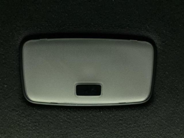 ヴォクシー ZSキラメキ3 保証書/社外 9インチ SDナビ/フリップダウンモニター 社外 10.1インチ/トヨタセーフティセンス/両側電動スライドドア/車線逸脱防止支援システム/シート ハーフレザー 衝突被害軽減システム(43枚目)