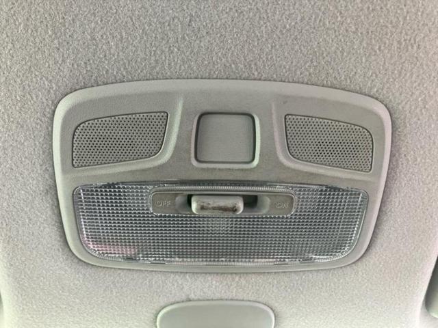 スイフト 4WDハイブリッドRS 新品タイヤ/セーフティサポート(スズキ)/シートヒーター 前席/車線逸脱防止支援システム/ヘッドランプ LED/USBジャック/EBD付ABS/横滑り防止装置/アイドリングストップ/禁煙車 4WD(28枚目)