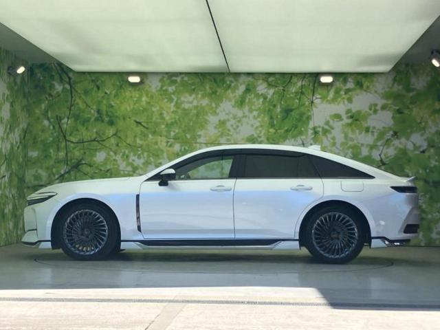 クラウン Ｚ　エアロ／保証書／純正　ＨＤＤナビ／デジタルインナーミラー／シートヒーター／全方位モニター／車線逸脱防止支援システム／シート　合皮／パーキングアシスト　バックガイド　アダプティブクルーズコントロール（2枚目）