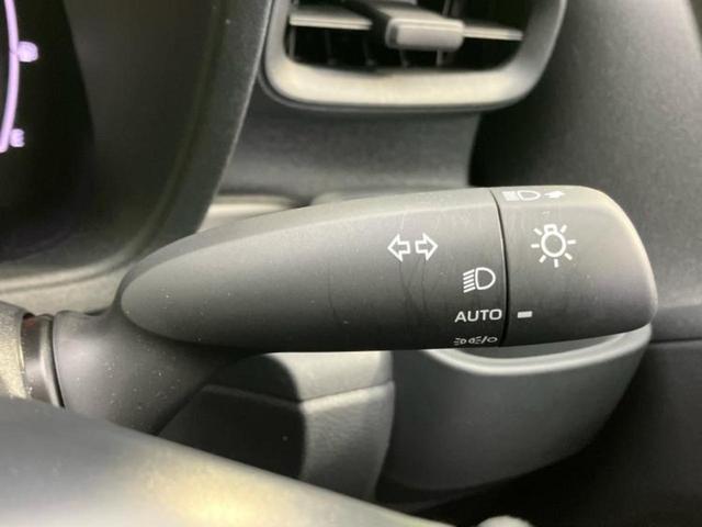 シエンタ ハイブリッドZクルマイスシヨウシャ 新品タイヤ/福祉車両/保証書/ディスプレイオーディオ+ナビ/トヨタセーフティセンス/両側電動スライドドア/シートヒーター 前席/パノラミックビューモニター/車線逸脱防止支援システム 全周囲カメラ(17枚目)