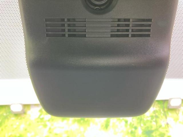 シエンタ ハイブリッドZクルマイスシヨウシャ 新品タイヤ/福祉車両/保証書/ディスプレイオーディオ+ナビ/トヨタセーフティセンス/両側電動スライドドア/シートヒーター 前席/パノラミックビューモニター/車線逸脱防止支援システム 全周囲カメラ(35枚目)