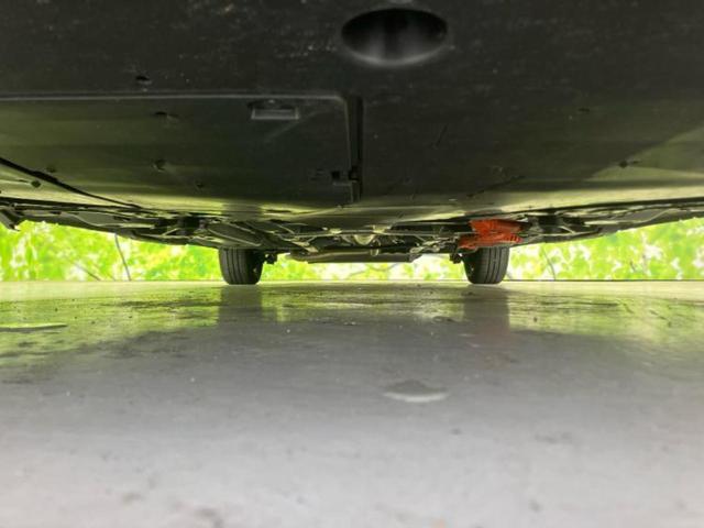 シエンタ ハイブリッドZクルマイスシヨウシャ 新品タイヤ/福祉車両/保証書/ディスプレイオーディオ+ナビ/トヨタセーフティセンス/両側電動スライドドア/シートヒーター 前席/パノラミックビューモニター/車線逸脱防止支援システム 全周囲カメラ(54枚目)