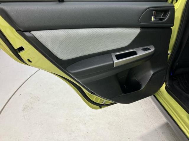 XVハイブリッド 4WDハイブリッド2.0i-Lアイサイト 保証書/純正 SDナビ/衝突安全装置/車線逸脱防止支援システム/ヘッドランプ HID/Bluetooth接続/ETC/EBD付ABS/横滑り防止装置/アイドリングストップ/バックモニター バックカメラ(21枚目)