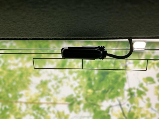 タフト Ｘ　スマートアシスト（トヨタ・ダイハツ）／ＵＳＢジャック／ＥＢＤ付ＡＢＳ／アイドリングストップ／禁煙車／エアバッグ　運転席／パワーウインドウ／エンジンスタートボタン／オートエアコン／盗難防止システム（31枚目）