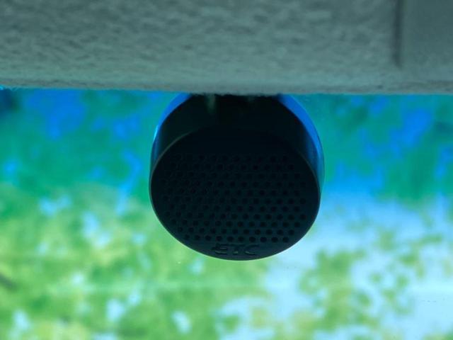 N-ONE プレミアム・Lパッケージ 新品タイヤ/純正 SDナビ/ヘッドランプ HID/ETC/EBD付ABS/横滑り防止装置/アイドリングストップ/バックモニター/禁煙車/エアバッグ 運転席/エアバッグ 助手席/エアバッグ サイド(31枚目)