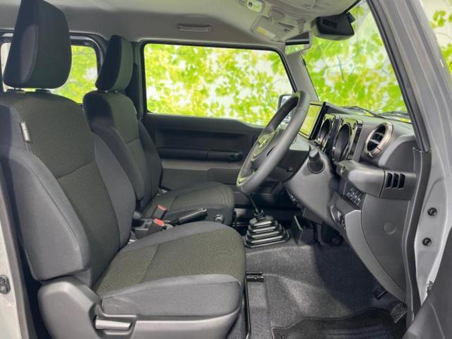 ジムニー ４ＷＤ　ＸＣ　保証書／社外　８インチ　ＳＤナビ／セーフティサポート（スズキ）／シートヒーター／車線逸脱防止支援システム／ヘッドランプ　ＬＥＤ／ＵＳＢジャック／Ｂｌｕｅｔｏｏｔｈ接続／ＥＴＣ／ＡＢＳ　バックカメラ（4枚目）