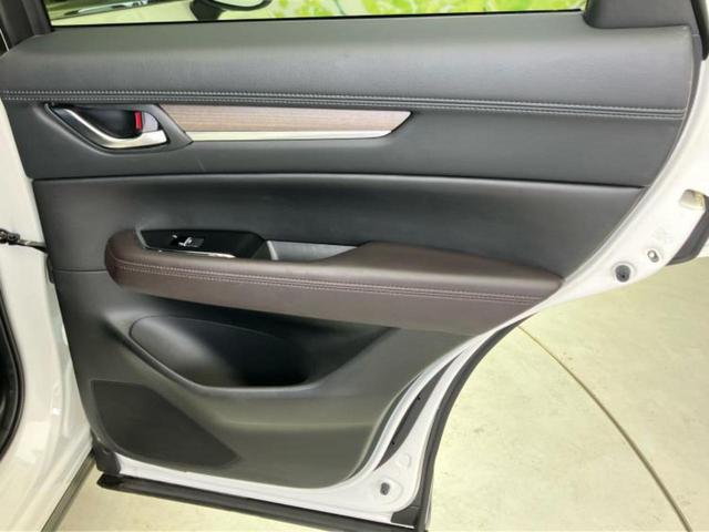 ＣＸ－５ ４ＷＤ２５Ｓエクスクルーシブモード　新品タイヤ／ＢＯＳＥ／保証書／純正　１０インチ　ＳＤナビ／衝突安全装置／シートヒーター　全席／全方位モニター／車線逸脱防止支援システム／シート　ハーフレザー／パーキングアシスト　バックガイド　４ＷＤ（20枚目）