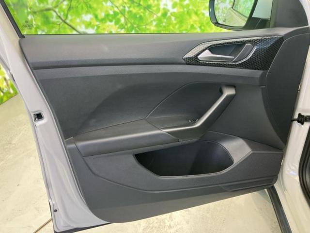 Ｔ－クロス ＴＳＩスタイル　保証書／純正　８インチ　ＳＤナビ／衝突安全装置／パーキングアシスト　自動操舵／ドライブレコーダー　前後／ヘッドランプ　ＬＥＤ／ＵＳＢジャック／ＥＴＣ／ＥＢＤ付ＡＢＳ／横滑り防止装置　バックカメラ（21枚目）