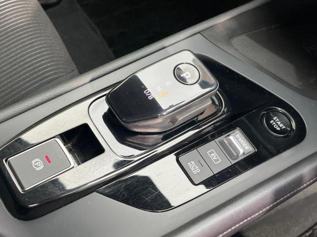 ノート Ｘ　保証書／純正　９インチ　ＳＤナビ／インテリジェントルームミラー／エマージェンシーブレーキ／アラウンドビューモニター／車線逸脱防止支援システム／プロパイロット／ドライブレコーダー　純正　全周囲カメラ（23枚目）