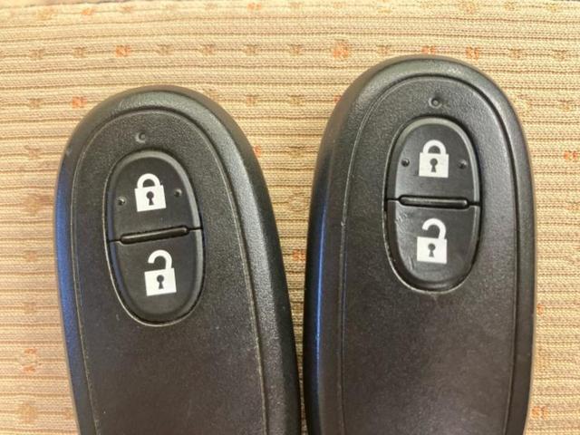 アルトラパン Ｘ　新品タイヤ／ＥＢＤ付ＡＢＳ／禁煙車／エアバッグ　運転席／エアバッグ　助手席／アルミホイール　純正　１４インチ／パワーウインドウ／エンジンスタートボタン／キーレスエントリー／パワーステアリング（25枚目）