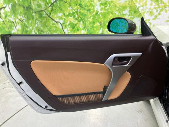 コペン ローブ 新品タイヤ/保証書/社外 SDナビ/シートヒーター/ヘッドランプ LED/Bluetooth接続/ETC/EBD付ABS/横滑り防止装置/アイドリングストップ/バックモニター バックカメラ 禁煙車(8枚目)