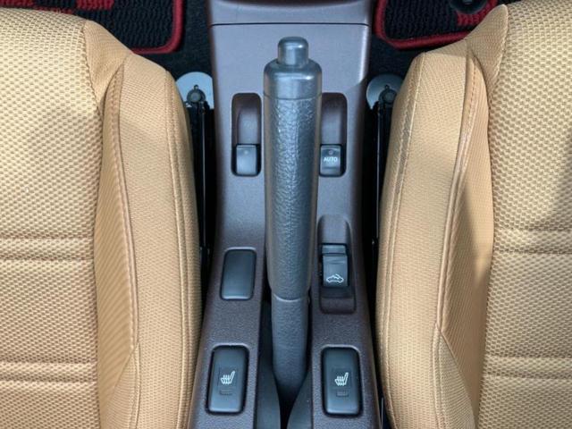 コペン ローブ 新品タイヤ/保証書/社外 SDナビ/シートヒーター/ヘッドランプ LED/Bluetooth接続/ETC/EBD付ABS/横滑り防止装置/アイドリングストップ/バックモニター バックカメラ 禁煙車(28枚目)