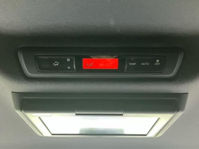 ヴォクシー ハイブリッドZSキラメキ3 新品タイヤ/純正エアロ/保証書/純正 9インチ SDナビ/フリップダウンモニター/衝突安全装置/両側電動スライドドア/シートヒーター/車線逸脱防止支援システム/シート ハーフレザー フルエアロ 禁煙車(40枚目)