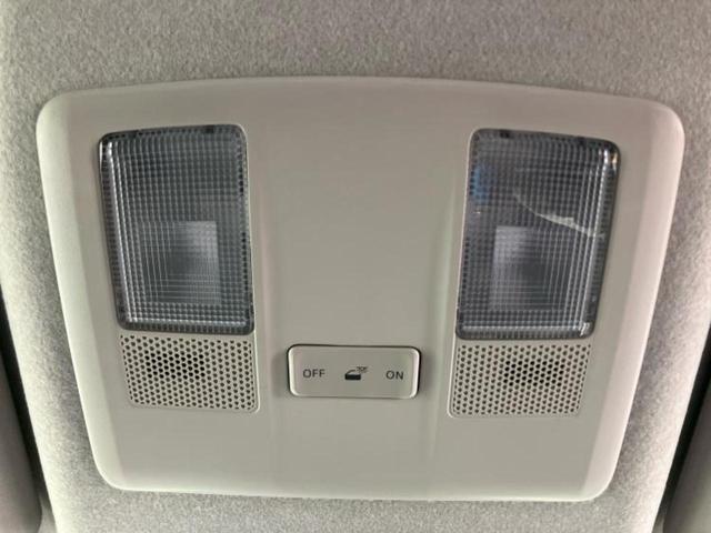 デミオ １３Ｓ　新品タイヤ／純正　ＳＤナビ／アイアクティブセンス（マツダ）／シートヒーター　前席／ヘッドランプ　ＨＩＤ／ＵＳＢジャック／Ｂｌｕｅｔｏｏｔｈ接続／ＥＢＤ付ＡＢＳ／横滑り防止装置／アイドリングストップ（33枚目）