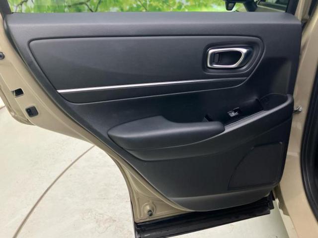 ヴェゼル ｅＨＥＶ　Ｚ　保証書／純正　９インチ　ＳＤナビ／ホンダセンシング／シートヒーター　前席／車線逸脱防止支援システム／シート　ハーフレザー／電動バックドア／ドライブレコーダー　社外／ヘッドランプ　ＬＥＤ　バックカメラ（22枚目）