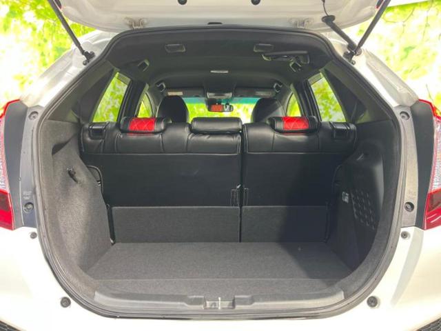 フィットハイブリッド ハイブリッド・Ｓパッケージ　エアロ／保証書／社外　ＳＤナビ／ホンダセンシング／ヘッドランプ　ＬＥＤ／ＵＳＢジャック／Ｂｌｕｅｔｏｏｔｈ接続／ＨＤＭＩ接続／ＥＴＣ／ＥＢＤ付ＡＢＳ／横滑り防止装置／アイドリングストップ　フルエアロ（8枚目）