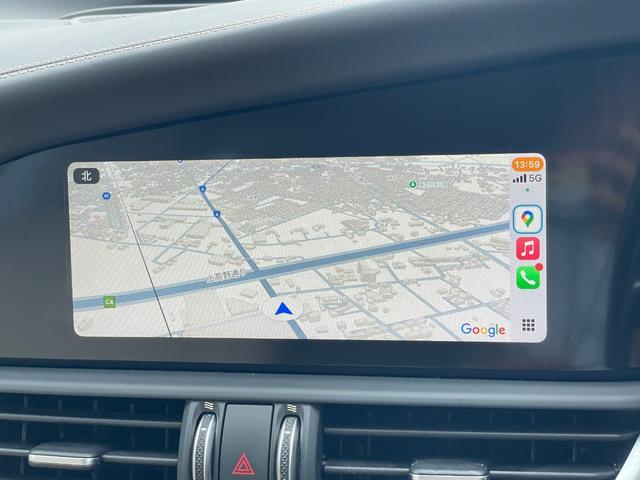 ジュリア スーパー　ベージュ革　ＡｐｐｌｅＣａｒＰｌａｙ　バックカメラ　禁煙車　ＥＴＣ　１８インチ純正アルミホイール　ＢＳＭ　アダプティブクルコン（41枚目）