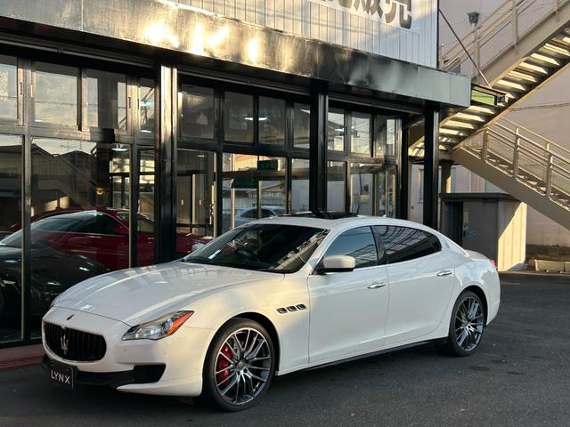 クアトロポルテ S ブラックレザー/サンルーフ/チターノ21インチアルミ/パドルシフト/ディーラー整備/パワーシート/シートヒーター/バックカメラ/BLUETOOTH(22枚目)