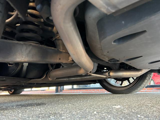 クアトロポルテ S ブラックレザー/サンルーフ/チターノ21インチアルミ/パドルシフト/ディーラー整備/パワーシート/シートヒーター/バックカメラ/BLUETOOTH(45枚目)