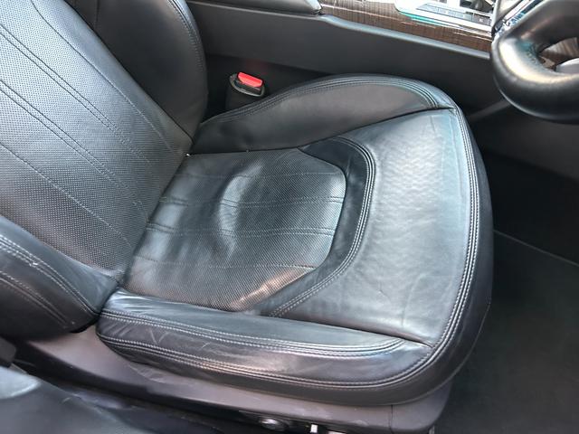 クアトロポルテ S ブラックレザー/サンルーフ/チターノ21インチアルミ/パドルシフト/ディーラー整備/パワーシート/シートヒーター/バックカメラ/BLUETOOTH(61枚目)