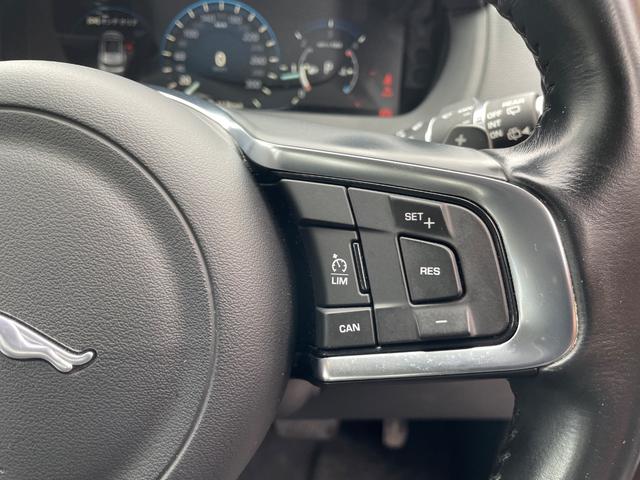 JAGUAR F-PACE R-SPORT