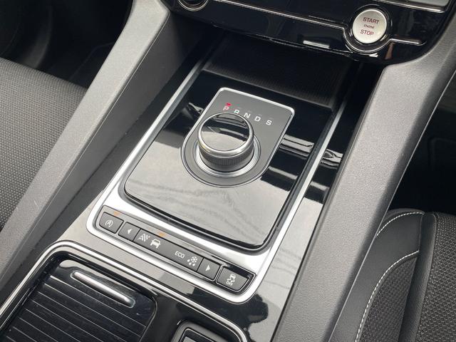 JAGUAR F-PACE R-SPORT