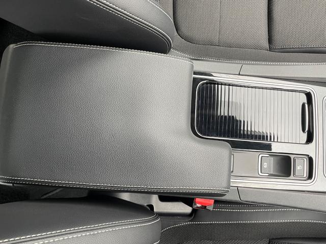 JAGUAR F-PACE R-SPORT