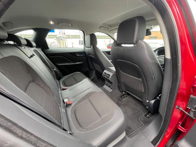 JAGUAR F-PACE R-SPORT