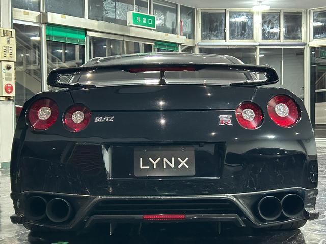 GT-R ブラックエディション リミッター解除済/ECUチューニング/BLITS700Rタービン/RSR車高調/カーボンリアウィング/カーボンサイドステップ/カーボンステアリング/RECAROシート/バックカメラ/ドライブレコーダー(29枚目)