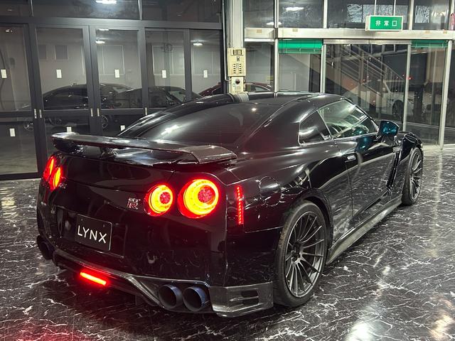 GT-R ブラックエディション リミッター解除済/ECUチューニング/BLITS700Rタービン/RSR車高調/カーボンリアウィング/カーボンサイドステップ/カーボンステアリング/RECAROシート/バックカメラ/ドライブレコーダー(31枚目)