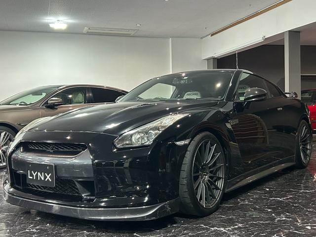 GT-R ブラックエディション リミッター解除済/ECUチューニング/BLITS700Rタービン/RSR車高調/カーボンリアウィング/カーボンサイドステップ/カーボンステアリング/RECAROシート/バックカメラ/ドライブレコーダー(33枚目)