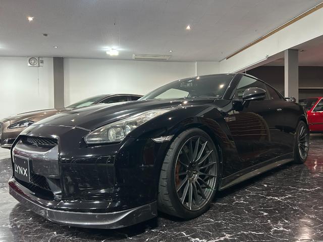 GT-R ブラックエディション リミッター解除済/ECUチューニング/BLITS700Rタービン/RSR車高調/カーボンリアウィング/カーボンサイドステップ/カーボンステアリング/RECAROシート/バックカメラ/ドライブレコーダー(46枚目)