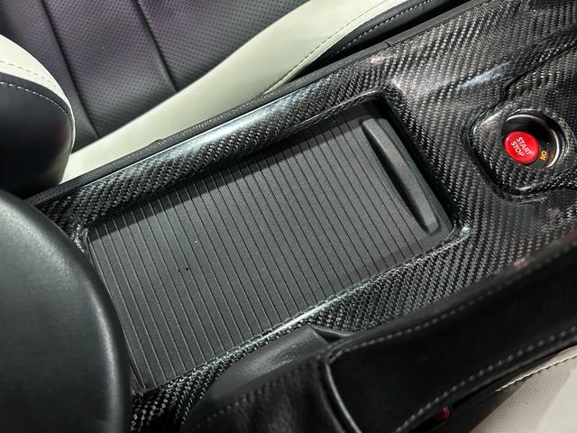 GT-R ブラックエディション リミッター解除済/ECUチューニング/BLITS700Rタービン/RSR車高調/カーボンリアウィング/カーボンサイドステップ/カーボンステアリング/RECAROシート/バックカメラ/ドライブレコーダー(59枚目)