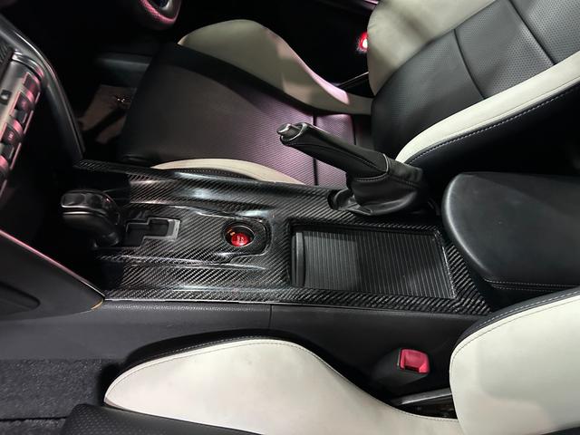 GT-R ブラックエディション リミッター解除済/ECUチューニング/BLITS700Rタービン/RSR車高調/カーボンリアウィング/カーボンサイドステップ/カーボンステアリング/RECAROシート/バックカメラ/ドライブレコーダー(63枚目)