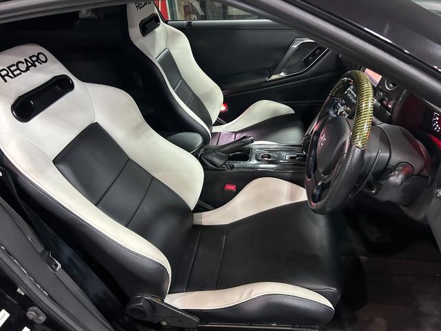 GT-R ブラックエディション リミッター解除済/ECUチューニング/BLITS700Rタービン/RSR車高調/カーボンリアウィング/カーボンサイドステップ/カーボンステアリング/RECAROシート/バックカメラ/ドライブレコーダー(67枚目)