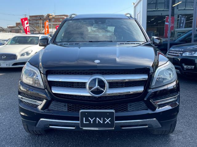 GLクラス GL350 ブルテク4マチックレザーエクスクルシブP サンルーフ 黒革 ナビ 全周囲カメラ フルセグ ETC 前後シートヒーター Bluetooth パワーバックドア 電動3列目シート 禁煙者(10枚目)