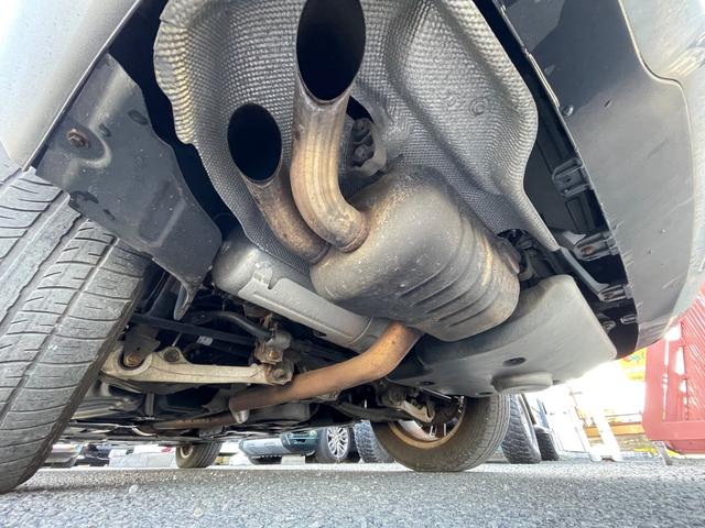 GLクラス GL350 ブルテク4マチックレザーエクスクルシブP サンルーフ 黒革 ナビ 全周囲カメラ フルセグ ETC 前後シートヒーター Bluetooth パワーバックドア 電動3列目シート 禁煙者(79枚目)