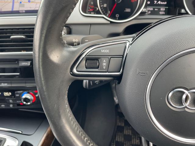 Ａ５カブリオレ ２．０ＴＦＳＩクワトロ　黒革　電動幌　ナビ　バックカメラ　ＴＶ　ＥＴＣ　シートヒーター　禁煙車　ウッドパネル　ＢＳＭ　１８インチ純正アルミホイール（31枚目）