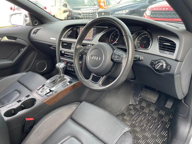 Ａ５カブリオレ ２．０ＴＦＳＩクワトロ　黒革　電動幌　ナビ　バックカメラ　ＴＶ　ＥＴＣ　シートヒーター　禁煙車　ウッドパネル　ＢＳＭ　１８インチ純正アルミホイール（33枚目）