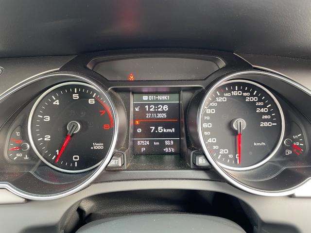 Ａ５カブリオレ ２．０ＴＦＳＩクワトロ　黒革　電動幌　ナビ　バックカメラ　ＴＶ　ＥＴＣ　シートヒーター　禁煙車　ウッドパネル　ＢＳＭ　１８インチ純正アルミホイール（36枚目）