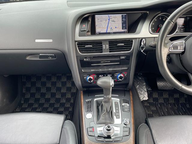 Ａ５カブリオレ ２．０ＴＦＳＩクワトロ　黒革　電動幌　ナビ　バックカメラ　ＴＶ　ＥＴＣ　シートヒーター　禁煙車　ウッドパネル　ＢＳＭ　１８インチ純正アルミホイール（39枚目）