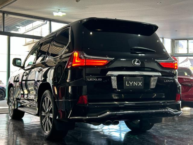 ＬＸ ＬＸ５７０　モデリスタエアロ＆マフラー　サンルーフ　３６０°アラウンドビューカメラ　パワーバックドア　ヘッドアップディスプレイ　クーラーボックス　ブラックレザー　ルーフレール　ドライブレコーダー　ＥＴＣ２．０（4枚目）