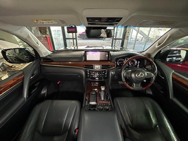 ＬＸ ＬＸ５７０　モデリスタエアロ＆マフラー　サンルーフ　３６０°アラウンドビューカメラ　パワーバックドア　ヘッドアップディスプレイ　クーラーボックス　ブラックレザー　ルーフレール　ドライブレコーダー　ＥＴＣ２．０（35枚目）