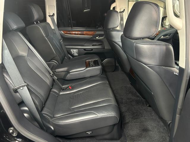 ＬＸ ＬＸ５７０　モデリスタエアロ＆マフラー　サンルーフ　３６０°アラウンドビューカメラ　パワーバックドア　ヘッドアップディスプレイ　クーラーボックス　ブラックレザー　ルーフレール　ドライブレコーダー　ＥＴＣ２．０（62枚目）