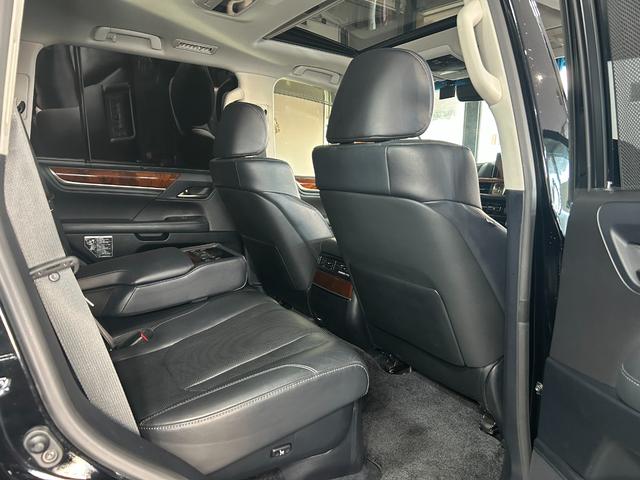 ＬＸ ＬＸ５７０　モデリスタエアロ＆マフラー　サンルーフ　３６０°アラウンドビューカメラ　パワーバックドア　ヘッドアップディスプレイ　クーラーボックス　ブラックレザー　ルーフレール　ドライブレコーダー　ＥＴＣ２．０（63枚目）